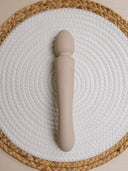 Cassia - Dobbeltsidig og curved Wand Vibrator