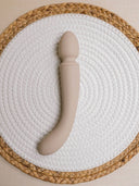 Cassia - Dobbeltsidig og curved Wand Vibrator
